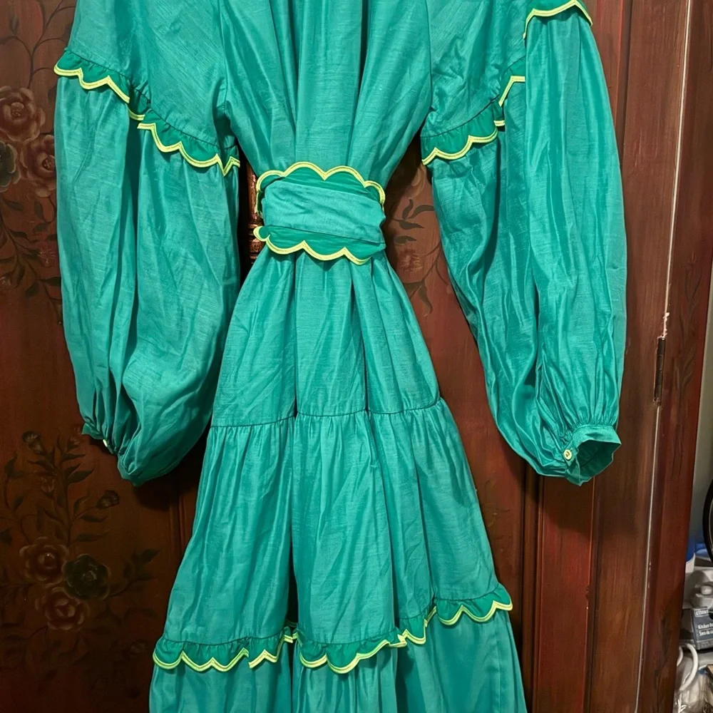 CeliaB Flame Vibrant Green Midi Dress - Picture 7 of 7